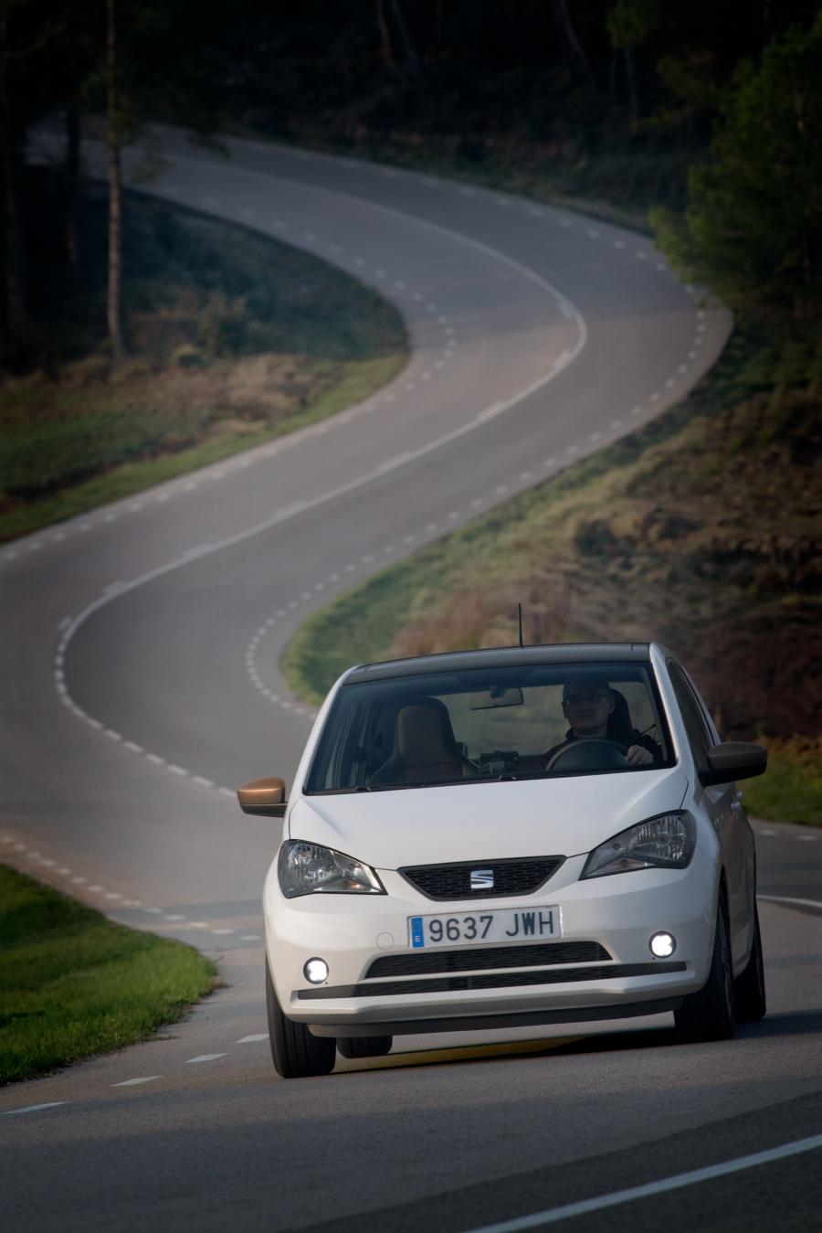  Seat Mii by COSMOPOLITAN 2016 года  (фото 16 из 43)